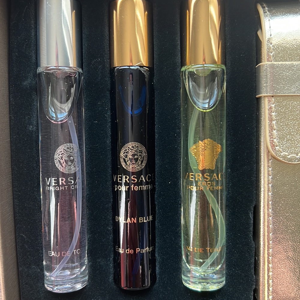 Versace travel case and travel size of Bright Crystal , Dylan Blue Eau, Eros Eau - Picture 6 of 9